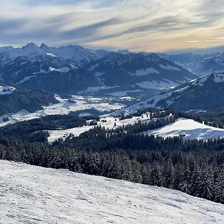 Confortable Chalet Avec Magnifique Vue En Gruyere. Charmey Exterior foto